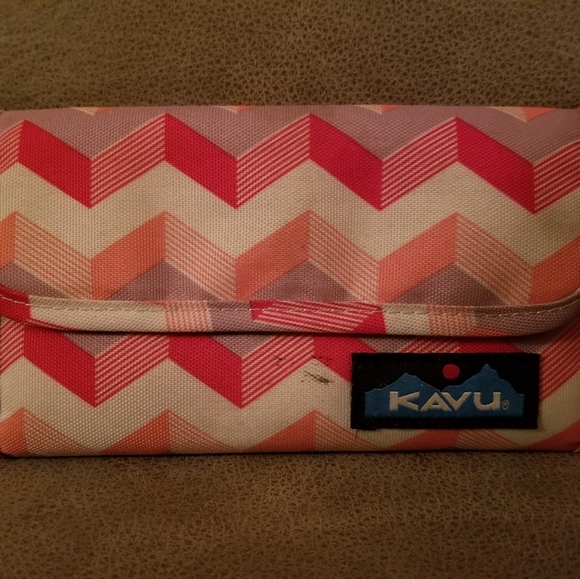 Kavu Wallet - Picture 1 of 3